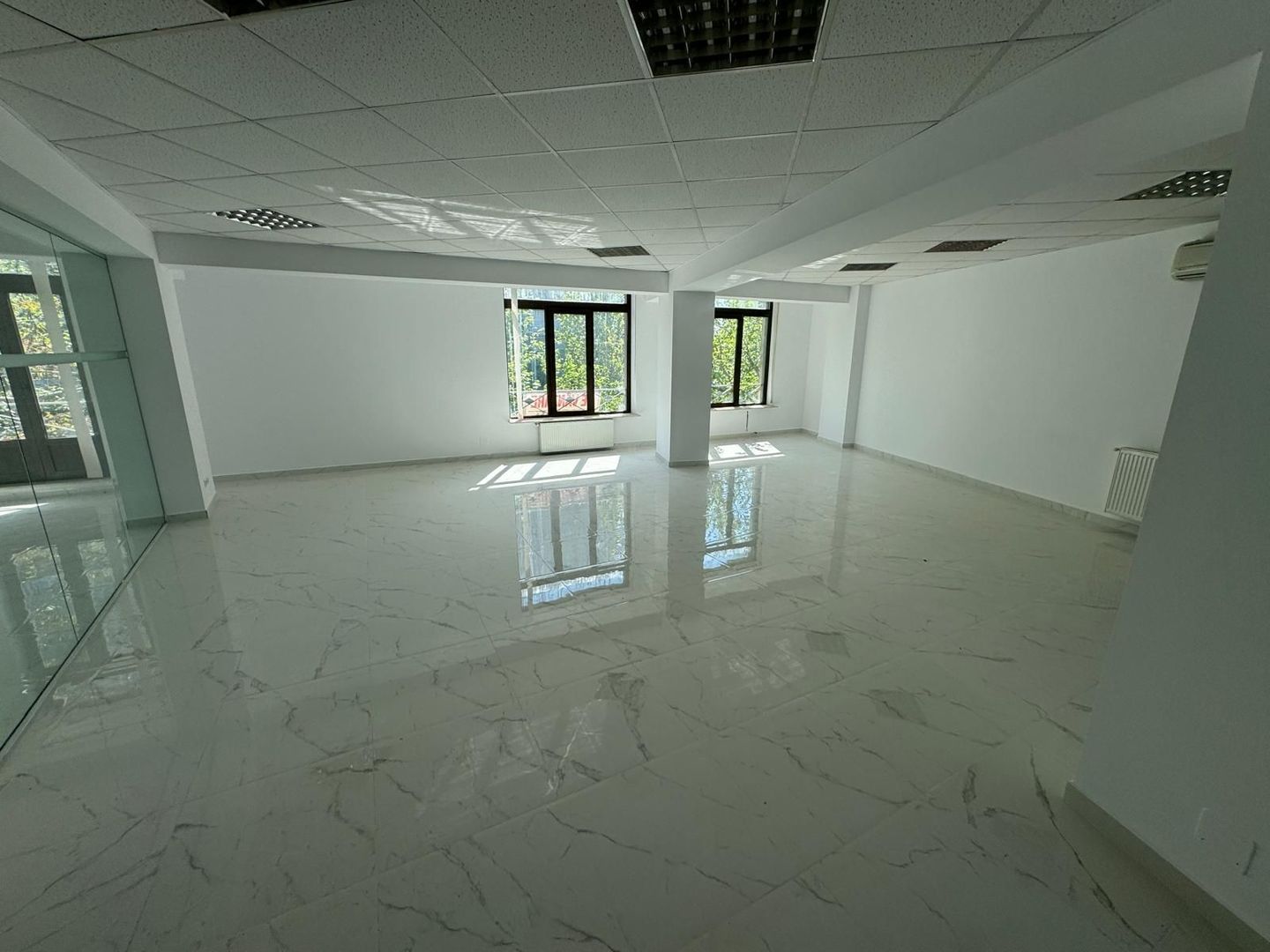 Spatiu Birouri | 3 Etaje | Parcare Proprie | 300mp - 2