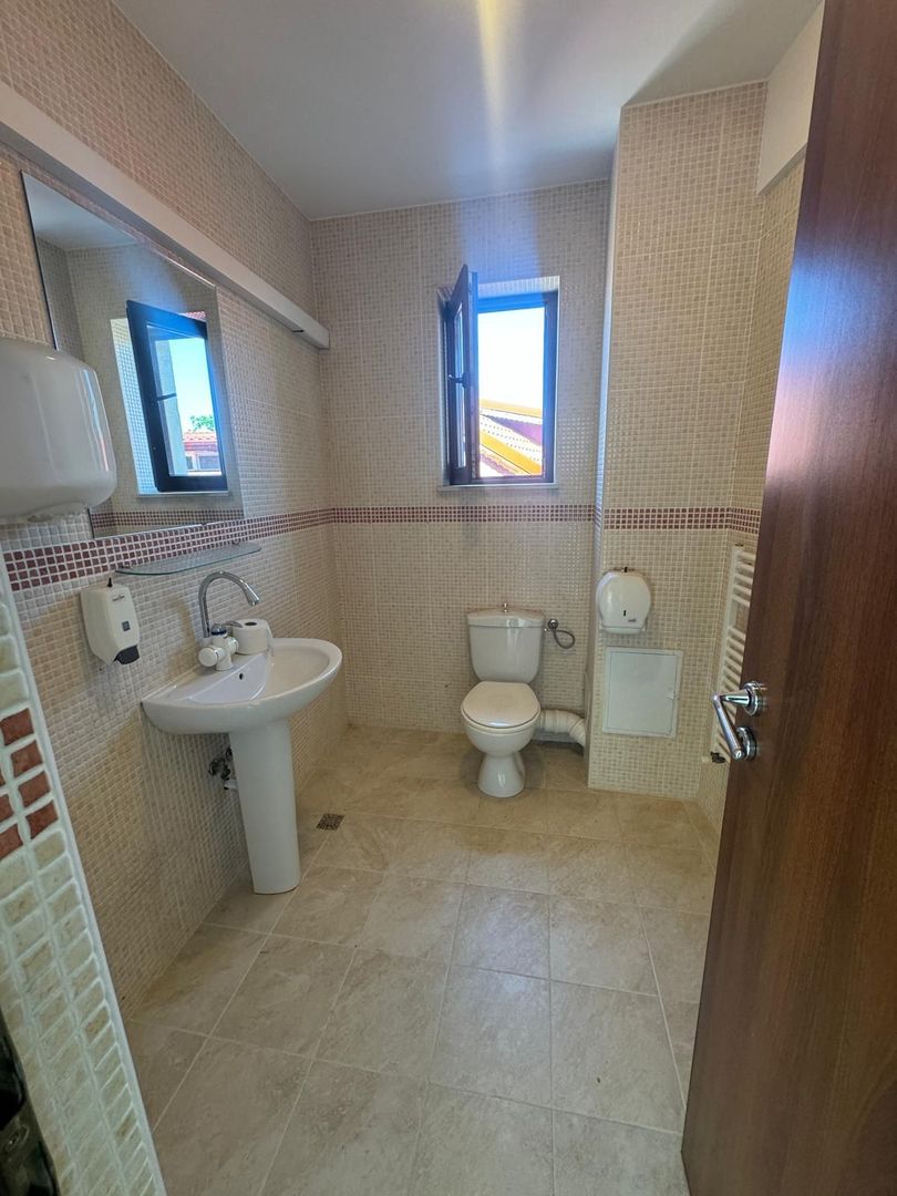 Spatiu Birouri | 3 Etaje | Parcare Proprie | 300mp - 7