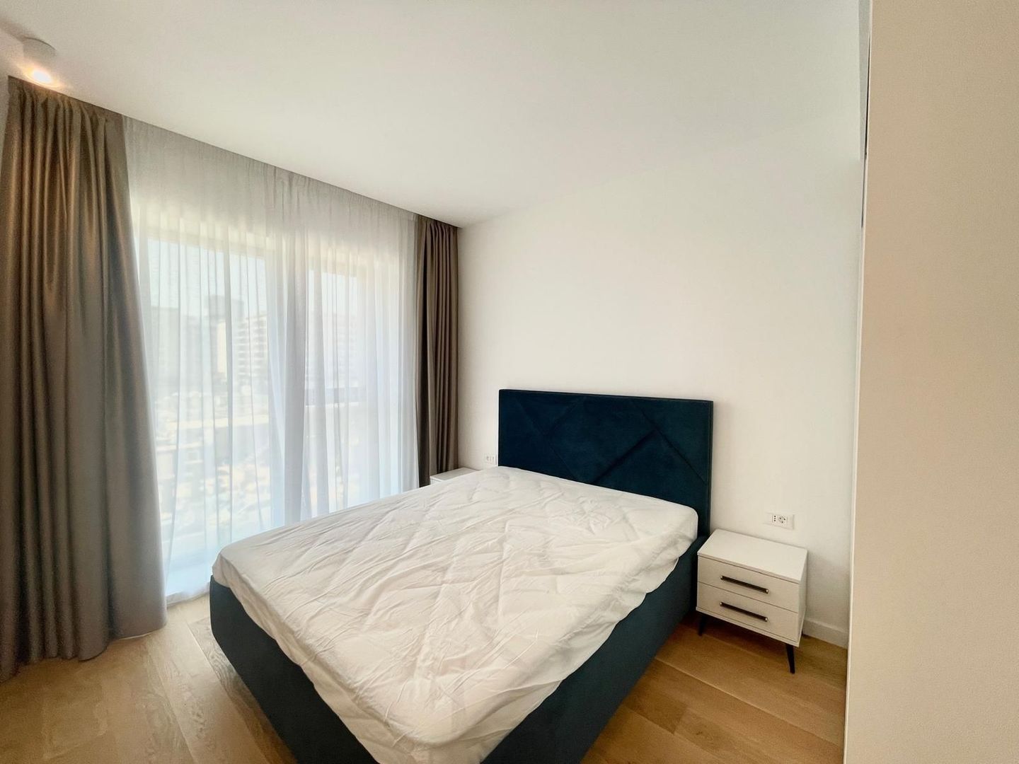 De inchiriat 2 camere in Nusco City - 5