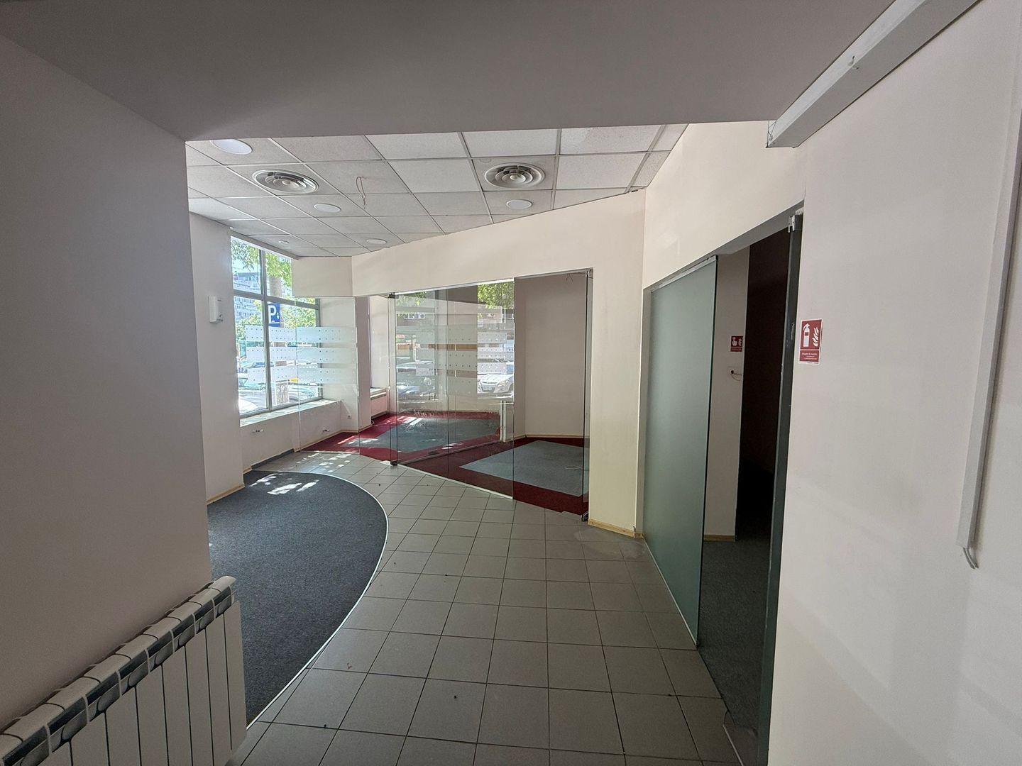 Spațiu comercial de închiriat – vad excelent – Gara de Nord - 5/10