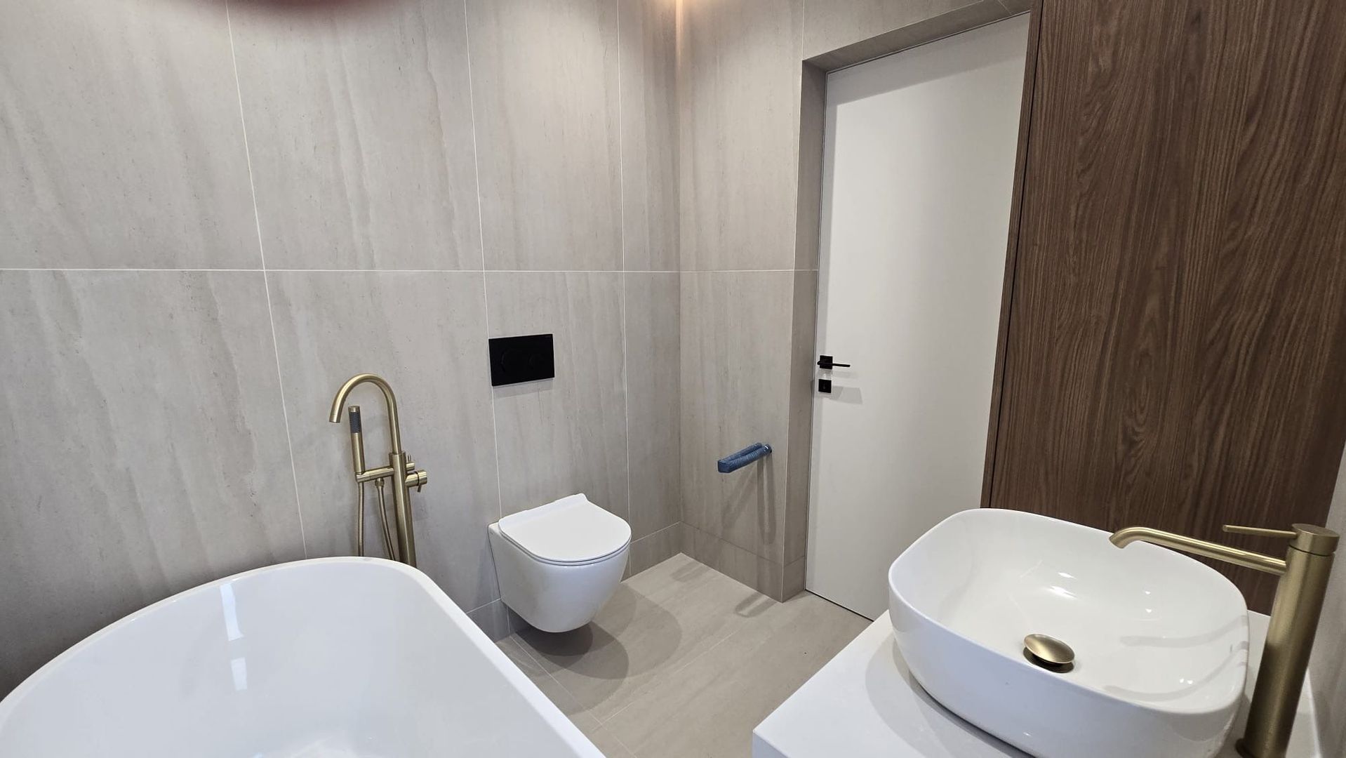 APARTAMENT 3 CAMERE | DE INCHIRIAT | KISELEFF - 4/10