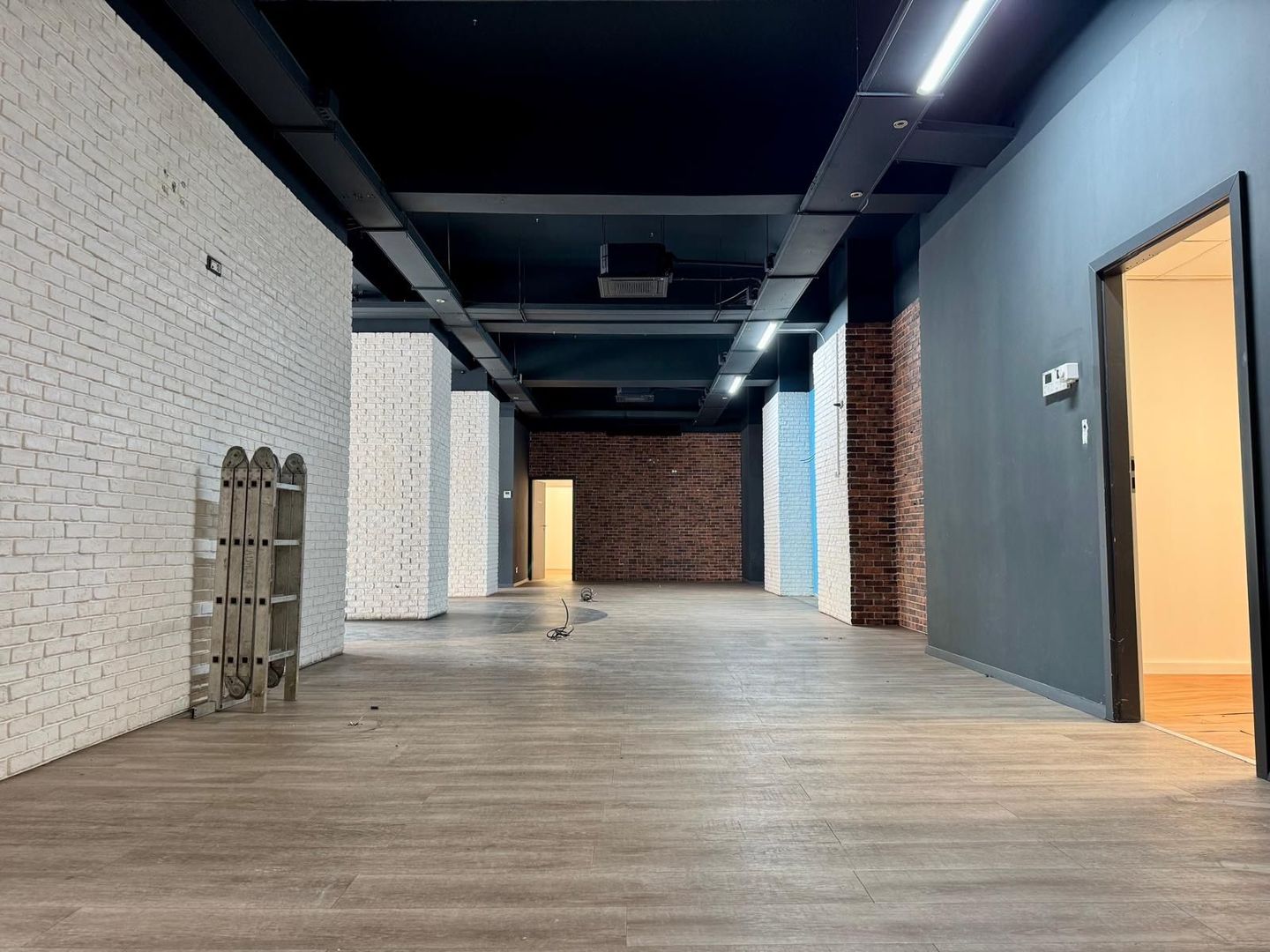 Spațiu comercial | Calea Moșilor | 272 mp parter + 18 mp depozit - 5/10