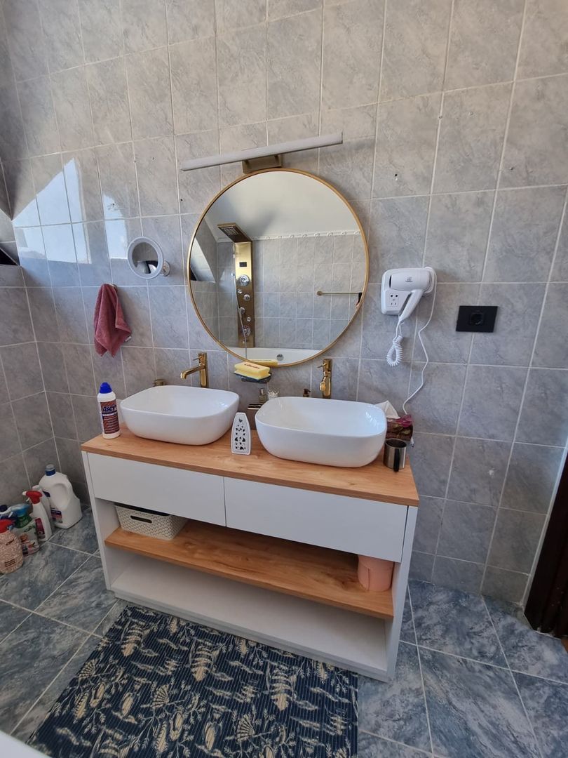 Vila cu 7 camere de Inchiriat | In Zona Colentina - 40/41