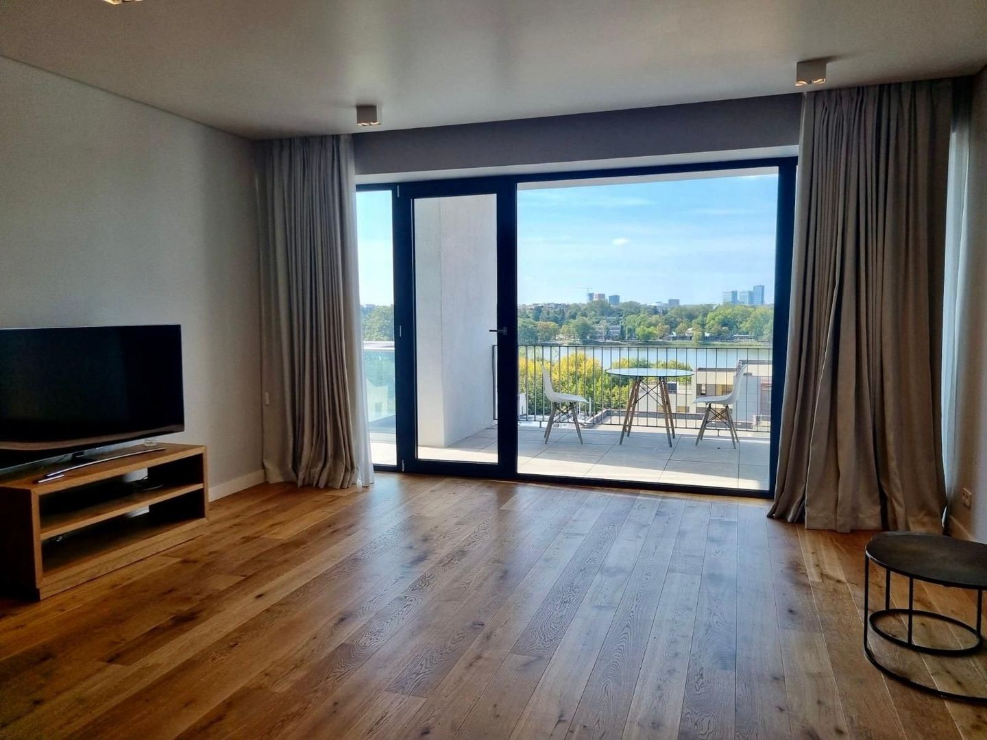 5 rooms apartment for rent | Floreasca area | 226 sqm - 2