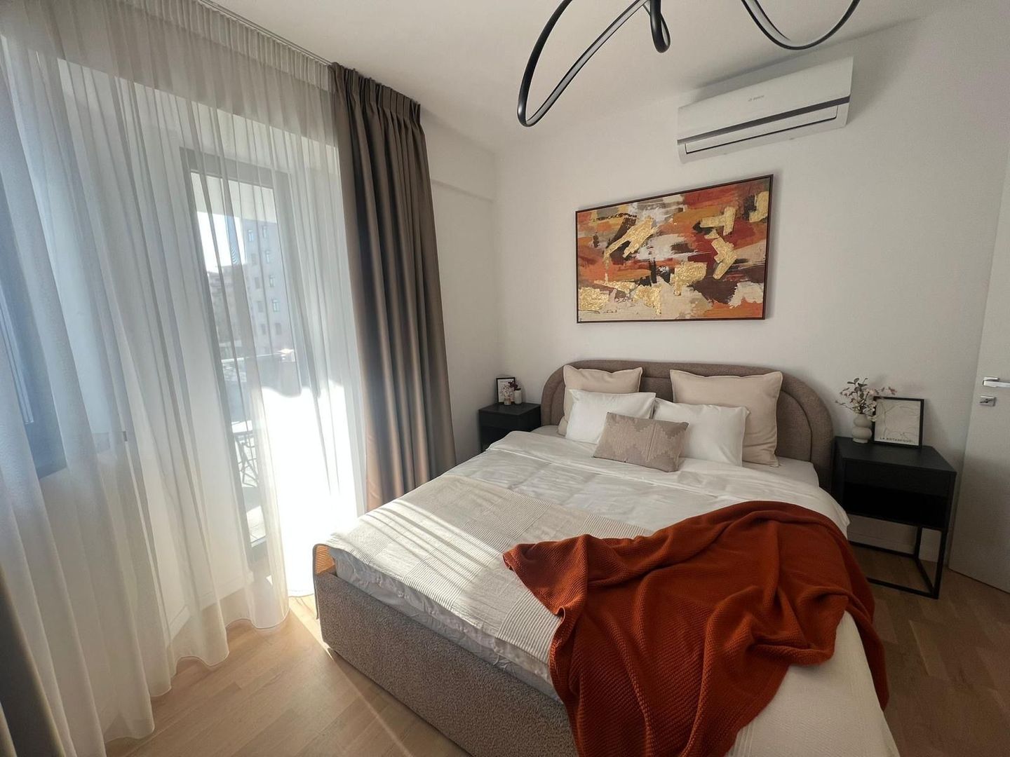 Apartament 2 camere - Aviatiei|Herăstrău - parcare inclusa - imagine 2