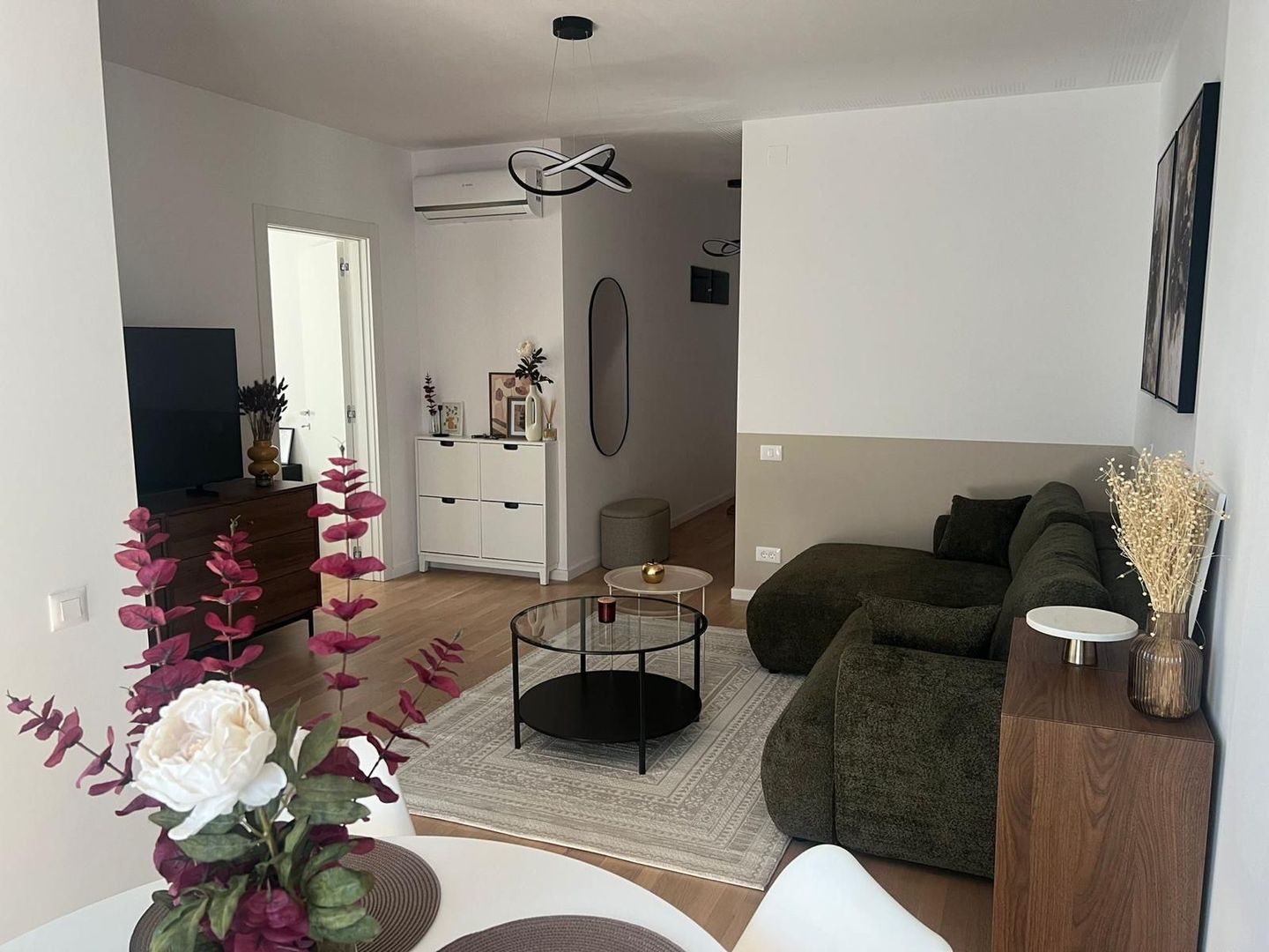 Apartament 2 camere - Aviatiei|Herăstrău - parcare inclusa - imagine 3