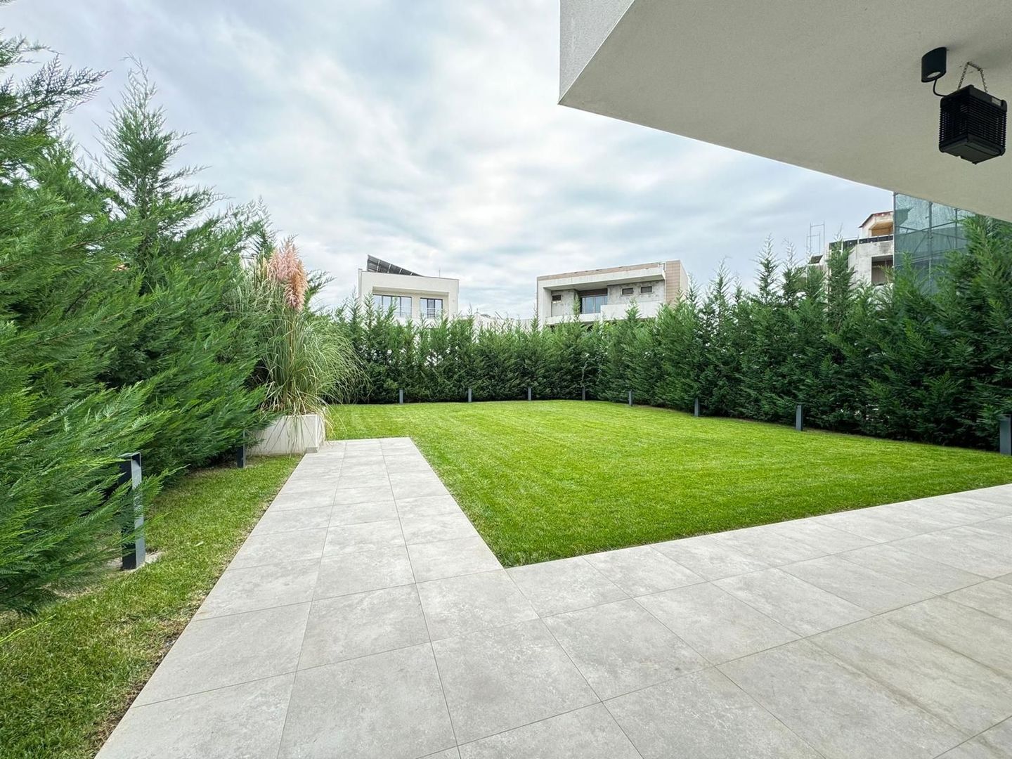8-Room Villa - Baneasa - Sisesti
