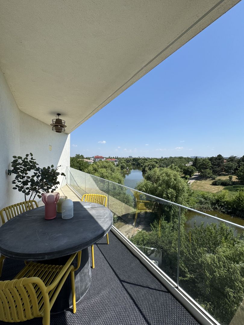 PENTHOUSE | 3 rooms | 140 SQM | VIEW OF THE LAKE - 11
