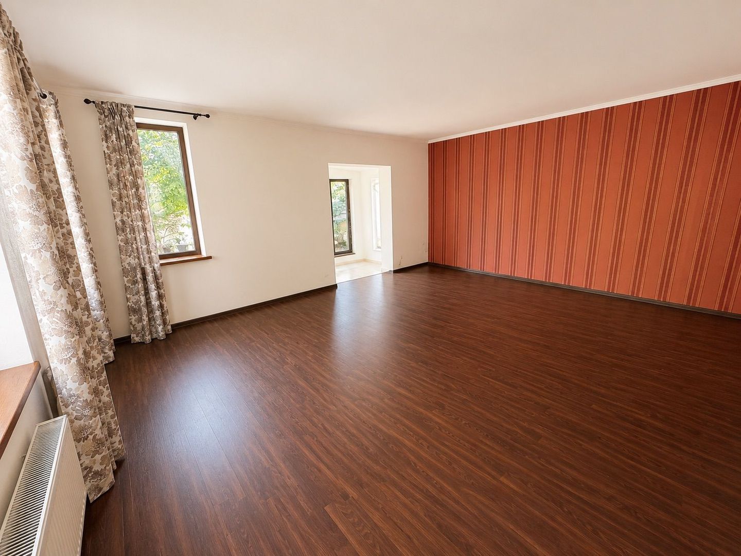SPATIU COMERCIAL | DOMENII | 300 MP | 180 MP CURTE - 6