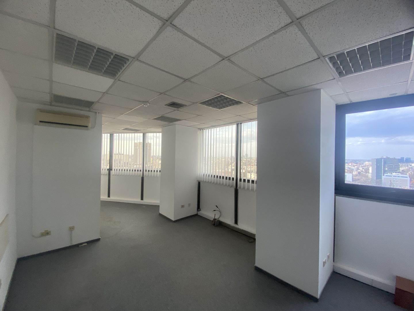 Birou 617mp | Universitate | BMS, Recepție & Lift Marfă - 14