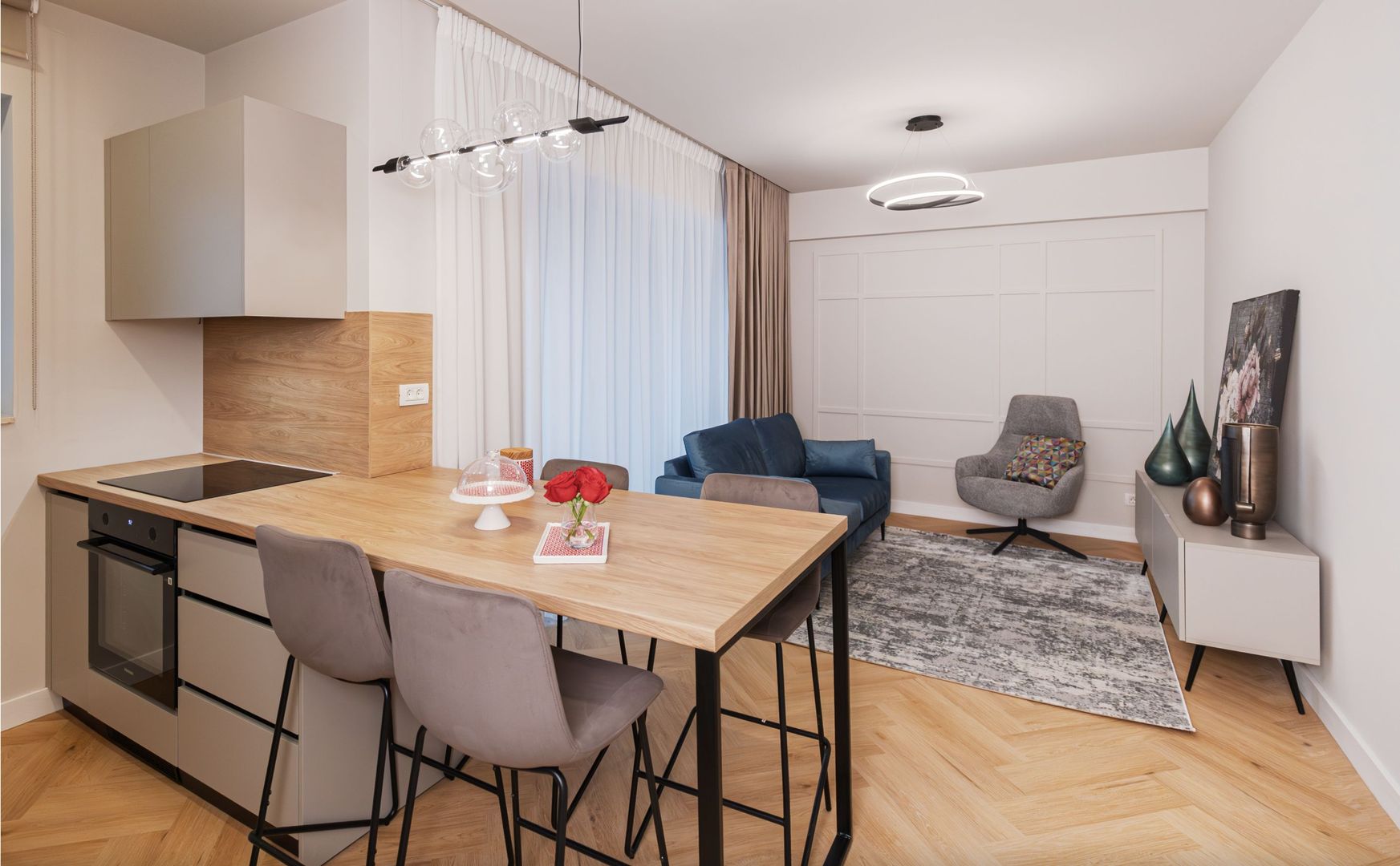 APARTAMENT DE INCHIRIAT CU 2 CAMERE  // Pet friendly//100 METROU