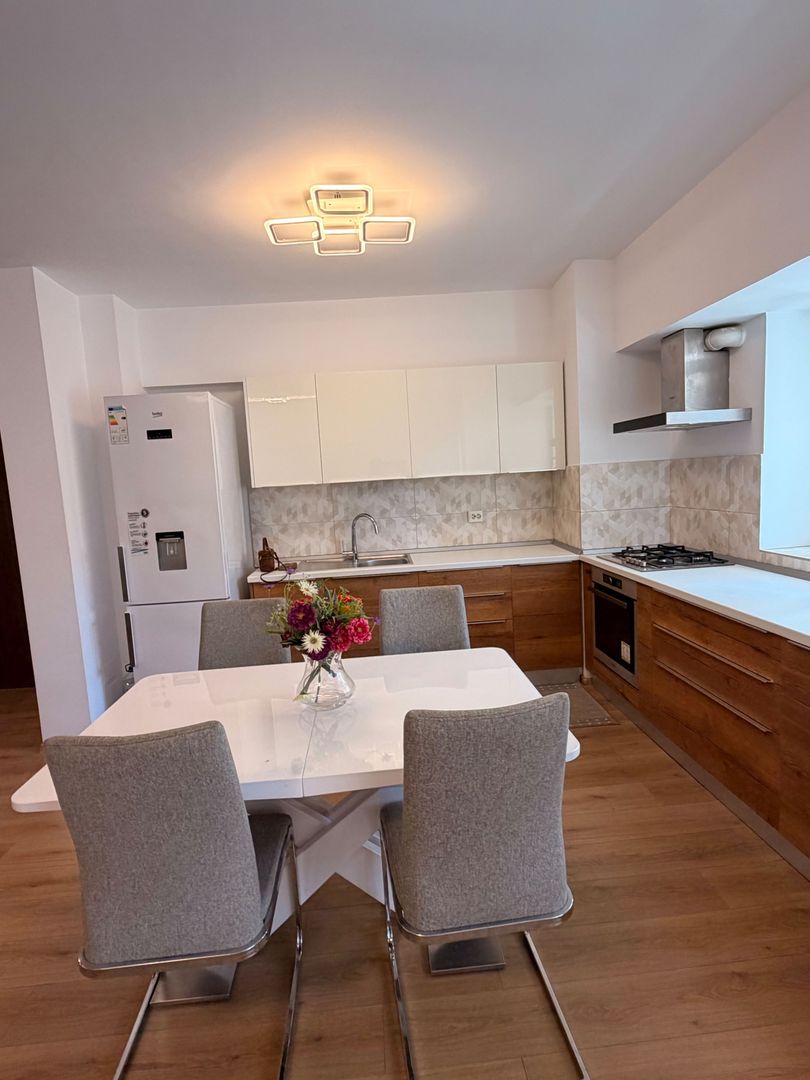 3 camere de inchiriat | Cartier Francez | Parcare subterana inclusa - 3/10