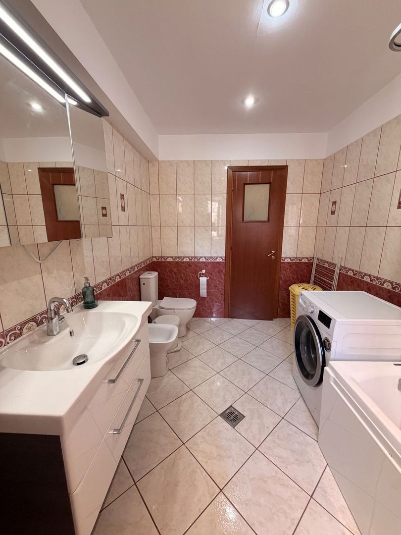 3 camere de inchiriat | Cartier Francez | Parcare subterana inclusa - 7/10