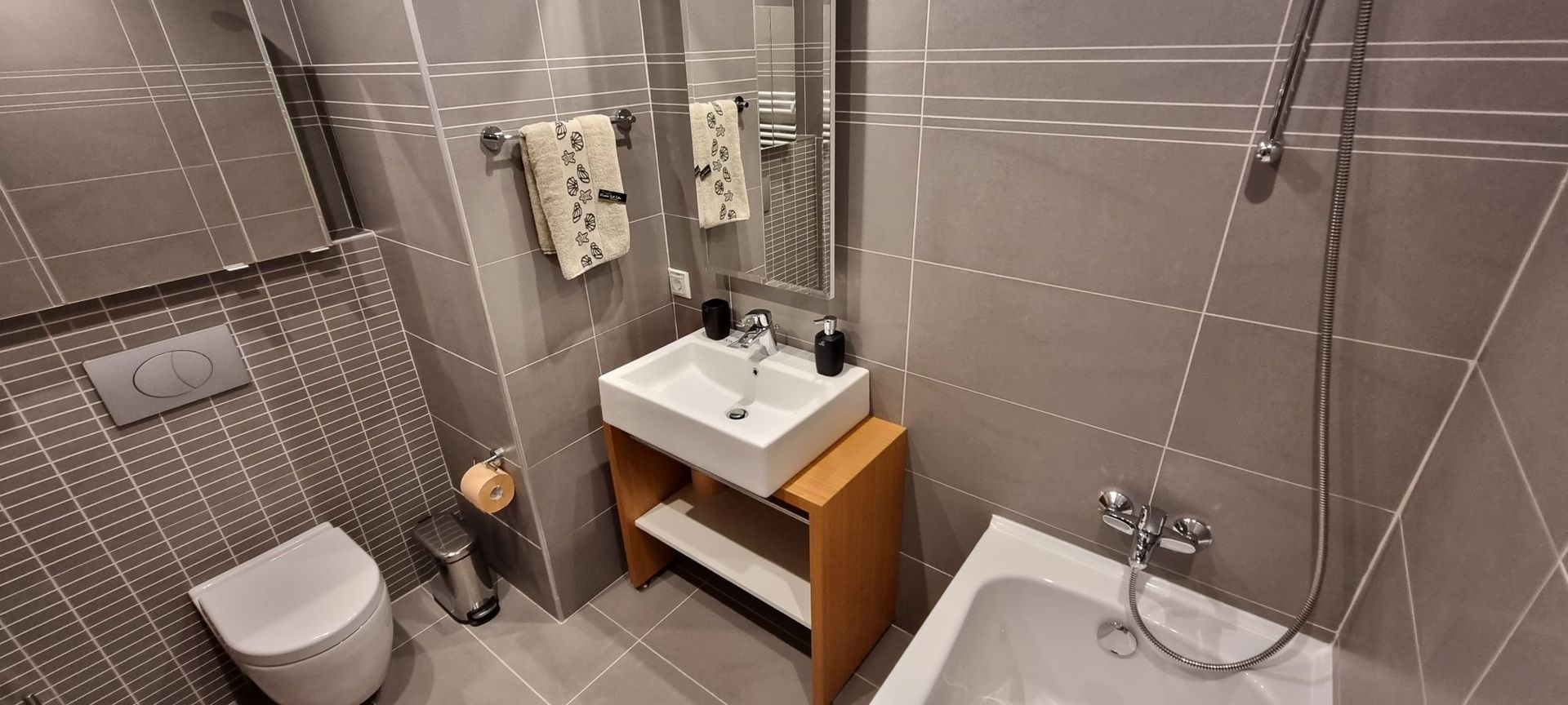 🏙️ Apartament 2 Camere Premium | Terasă | Piscină - 5/7