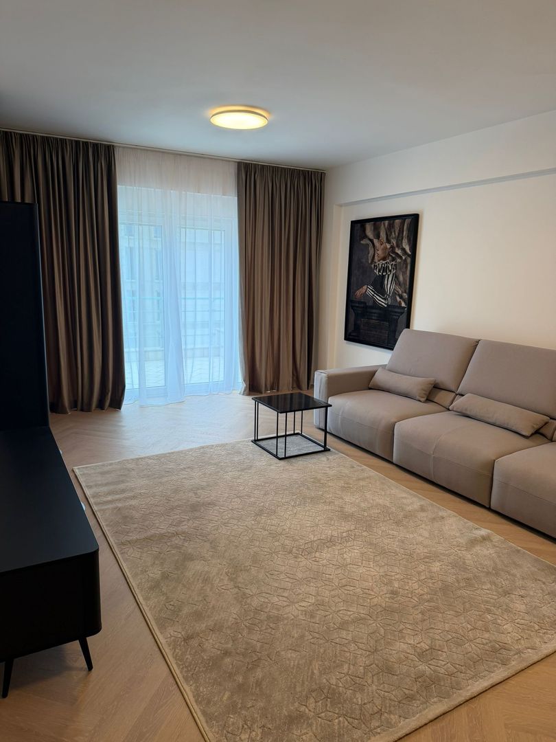 PREMIUM 4-ROOM APARTMENT | 169 SQM | HERĂSTRĂU | RENOVATED 2025