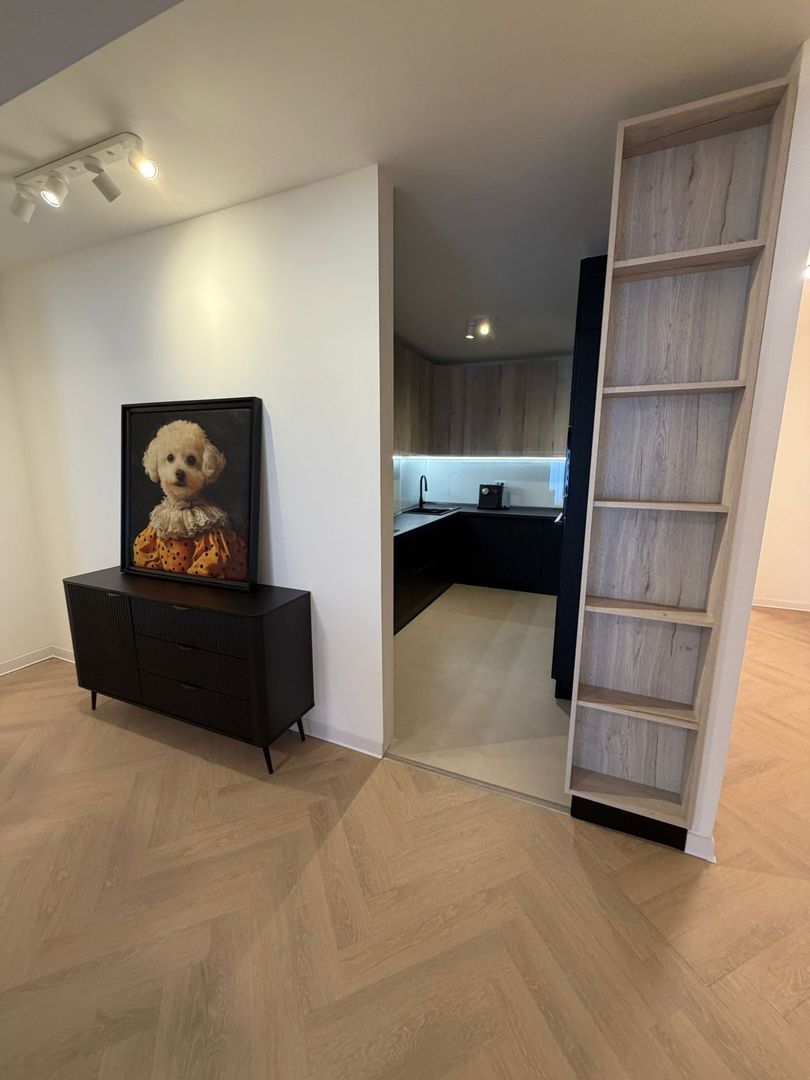 PREMIUM 4-ROOM APARTMENT | 169 SQM | HERĂSTRĂU | RENOVATED 2025 - imagine 2