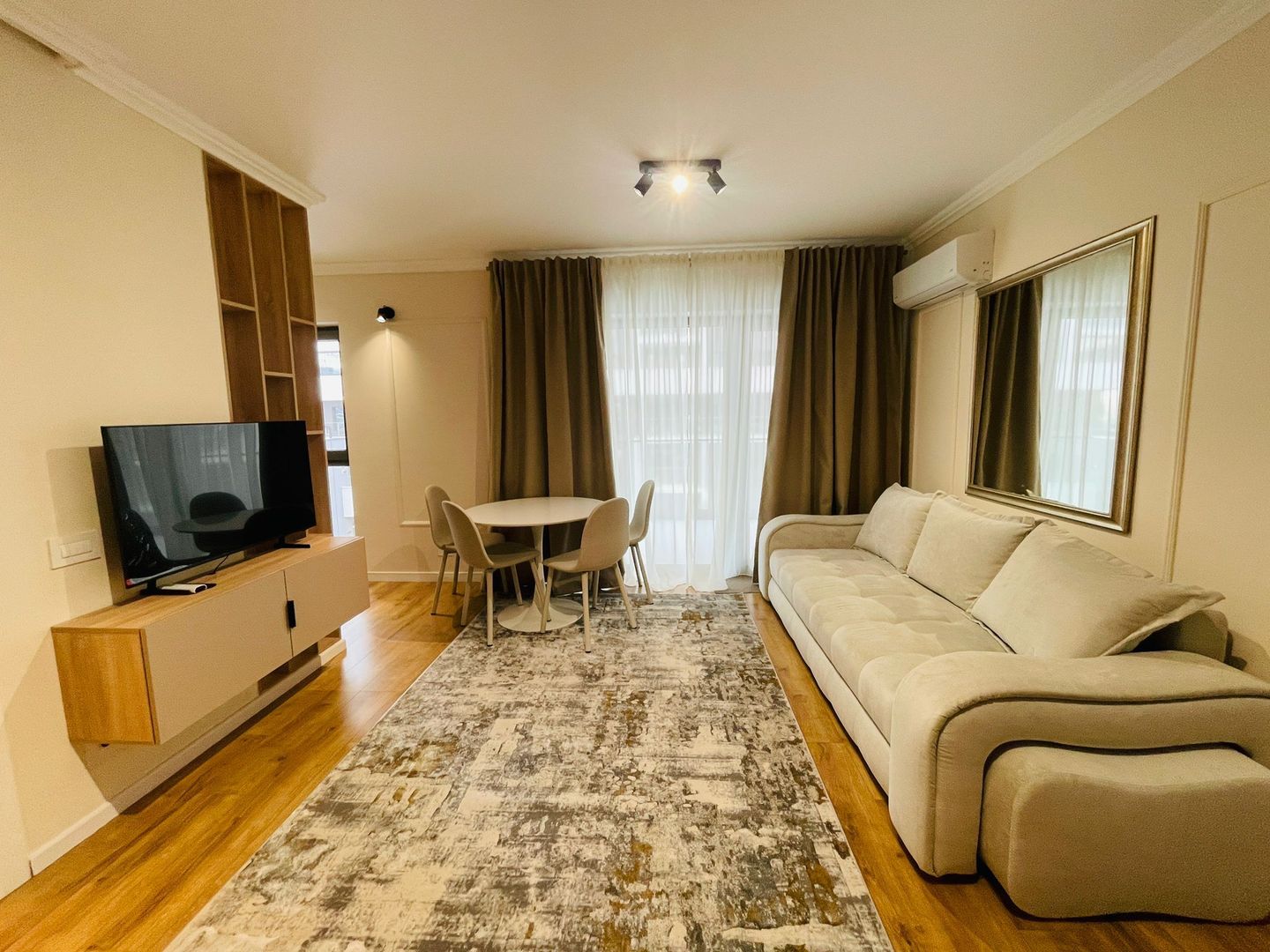 De inchiriat 2 camere in PRIMA VISTA-parcare inclusa in preț