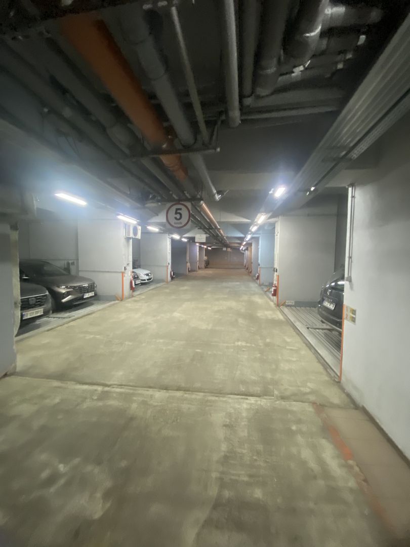 Birouri de închiriat | 335 mp | Piața Romană - 9/10