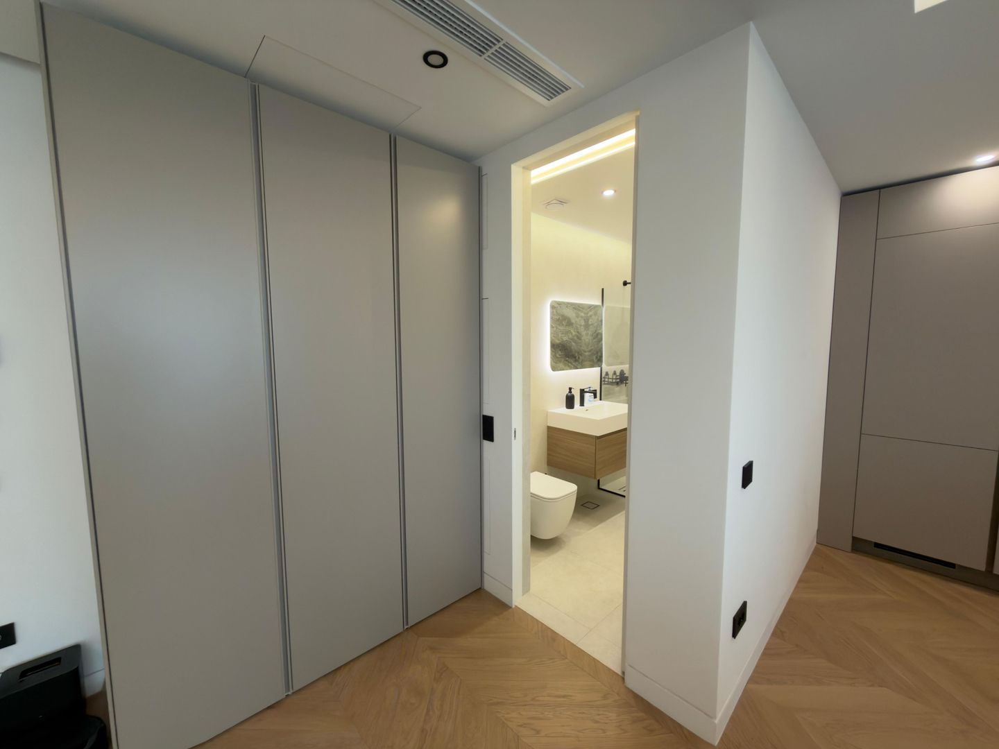 2 Camere de Închiriat în Complexul BHB – Confort și Liniște - 7
