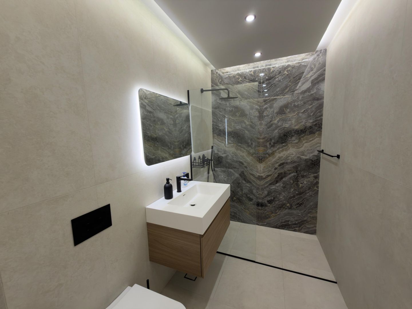 2 Camere de Închiriat în Complexul BHB – Confort și Liniște