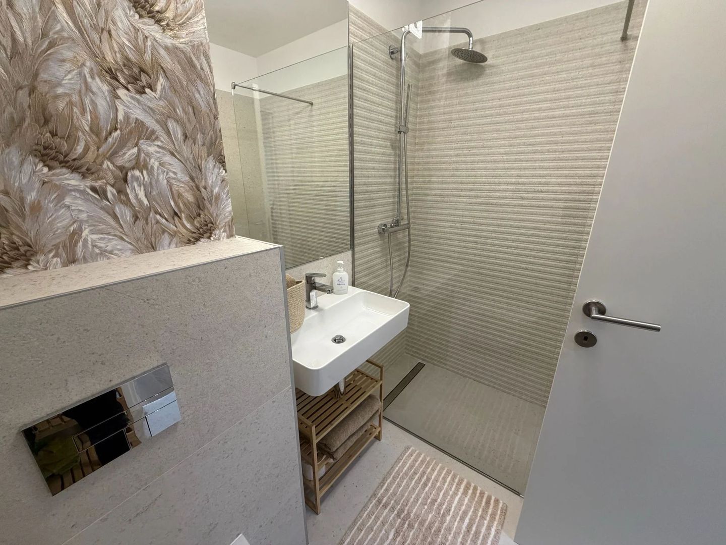 2 camere de inchiriat | zona Floreasca | prima inchiriere