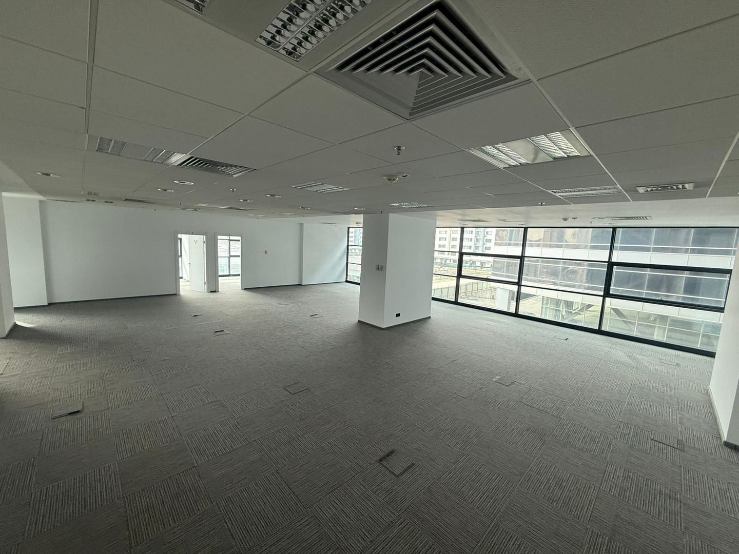 Birouri de inchiriat | 316 mp | Rond Pipera - Rond OMV