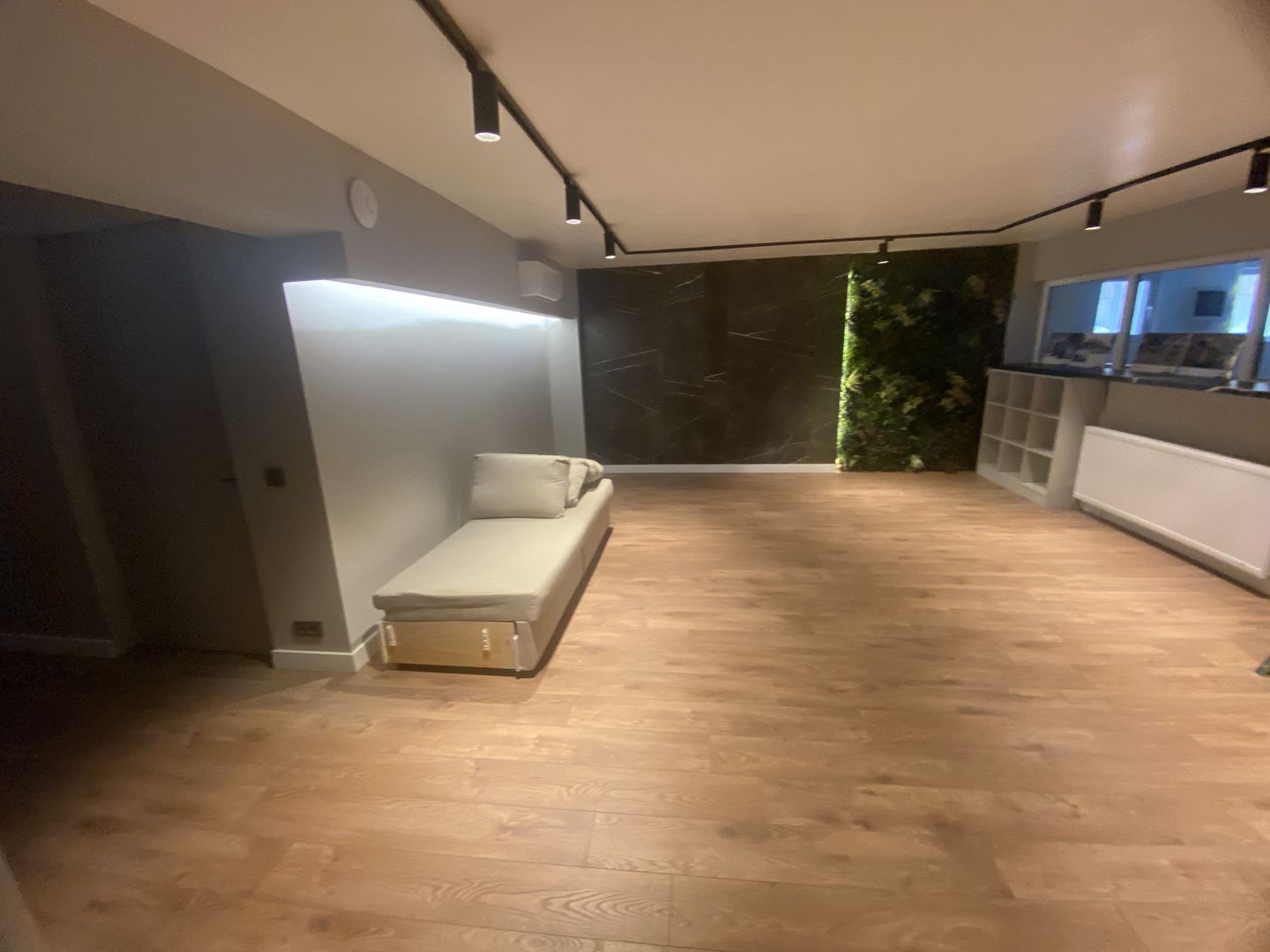 Birou Erou Iancu Nicolae | Fără TVA + 83mp Gratuit - 7/9