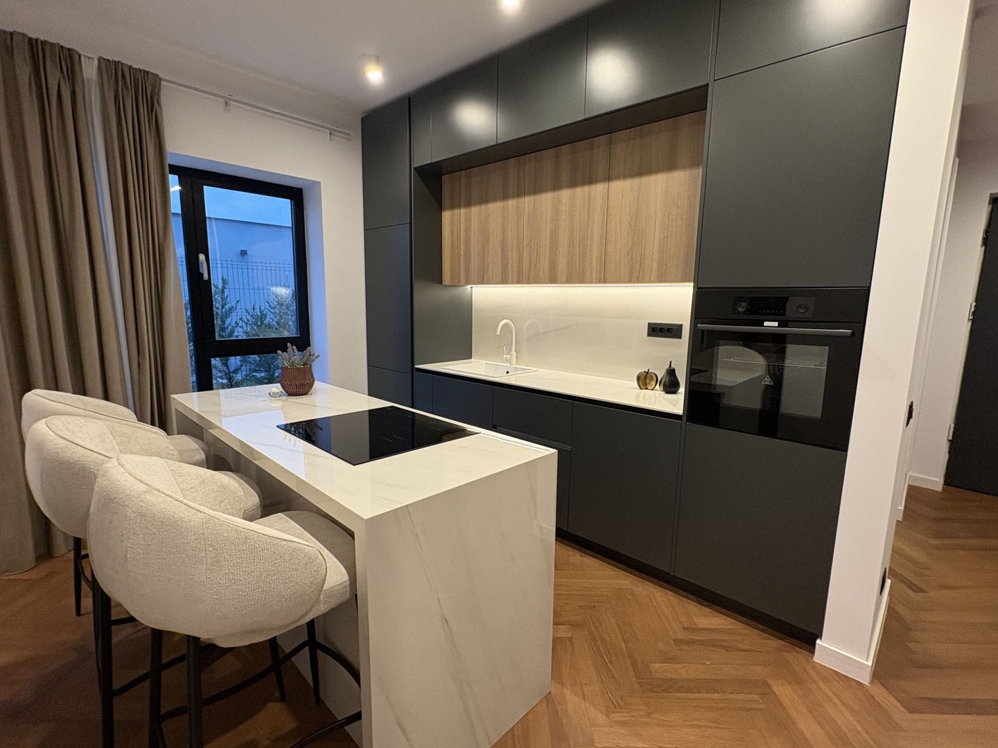 Luxury 4-room Villa - Tunari - 3/4