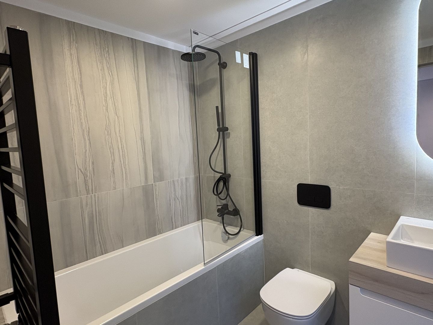 Luxury 4-room Villa - Tunari - 10