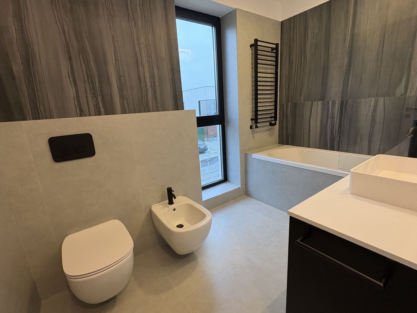 Luxury 4-room Villa - Tunari - 8