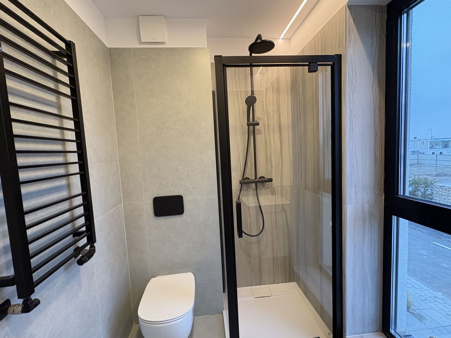 Luxury 4-room Villa - Tunari - 9