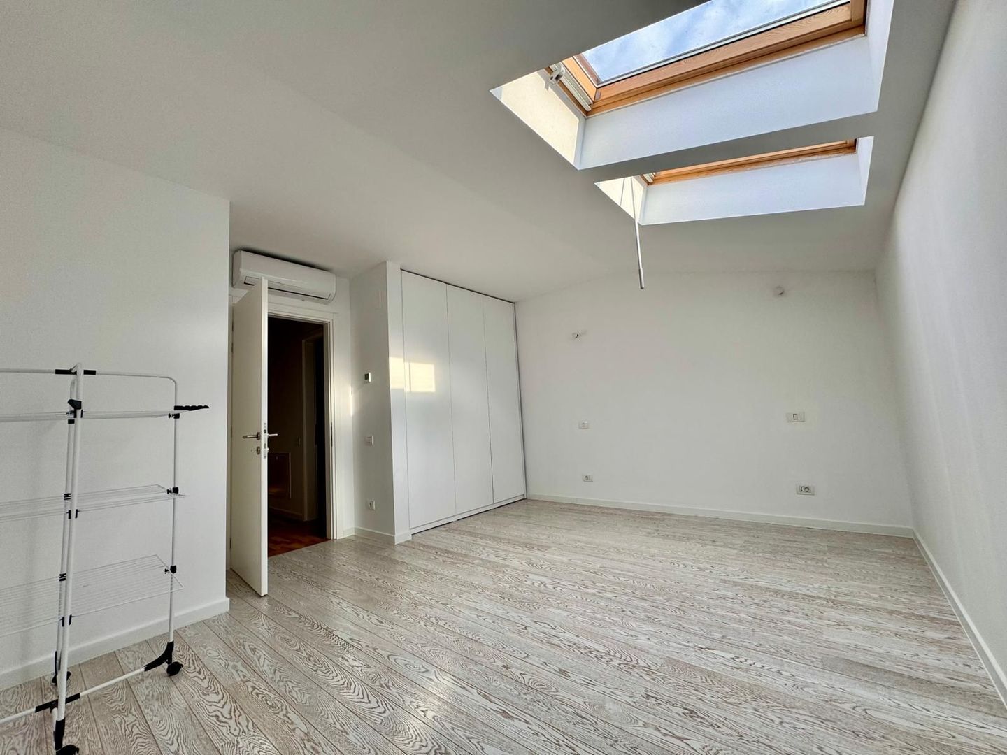 De inchiriat | Vila 5 Camere | Pipera | Ansamblu Privat - 6