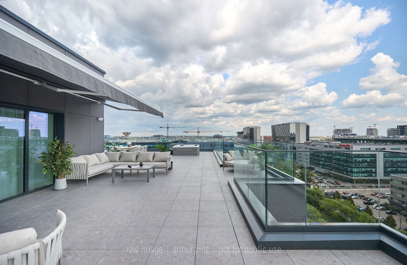 Penthouse 4 camere | Terasă spectaculoasă 123 mp | Jacuzzi