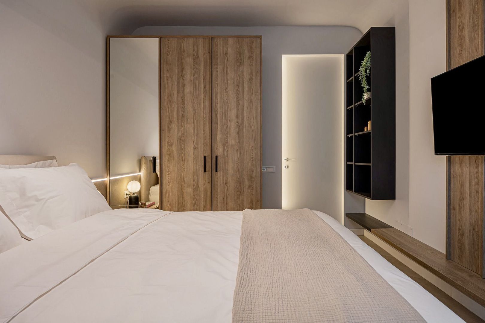 2 camere de închiriat | Pipera | Parcare inclusa - 8/10