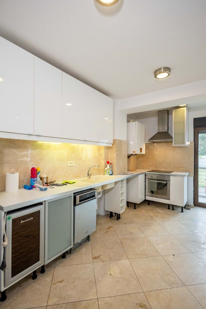 Apartament 4 camere | 206 mp | Zona Sisești | Terasă și balcon - 6