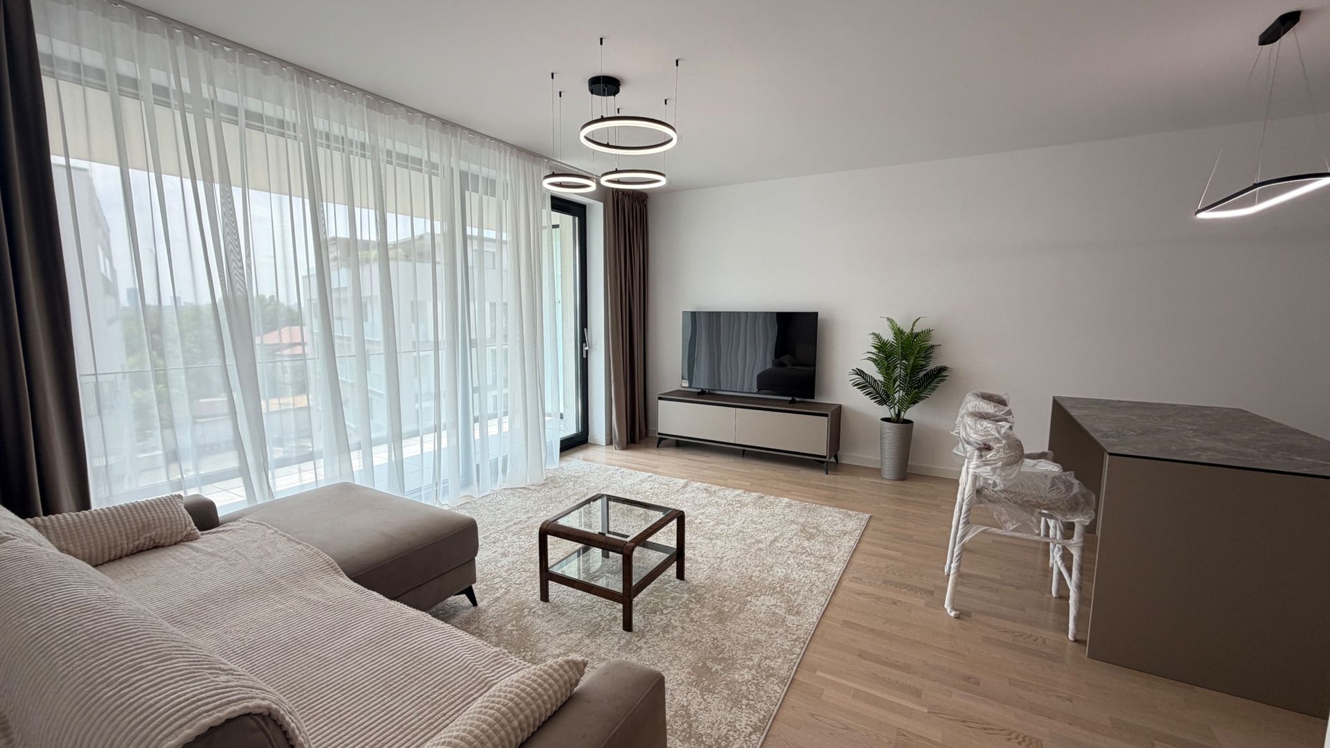APARTAMENT DE 2 CAMERE THE IVY - JANDARMERIEI - BANEASA - imagine 2
