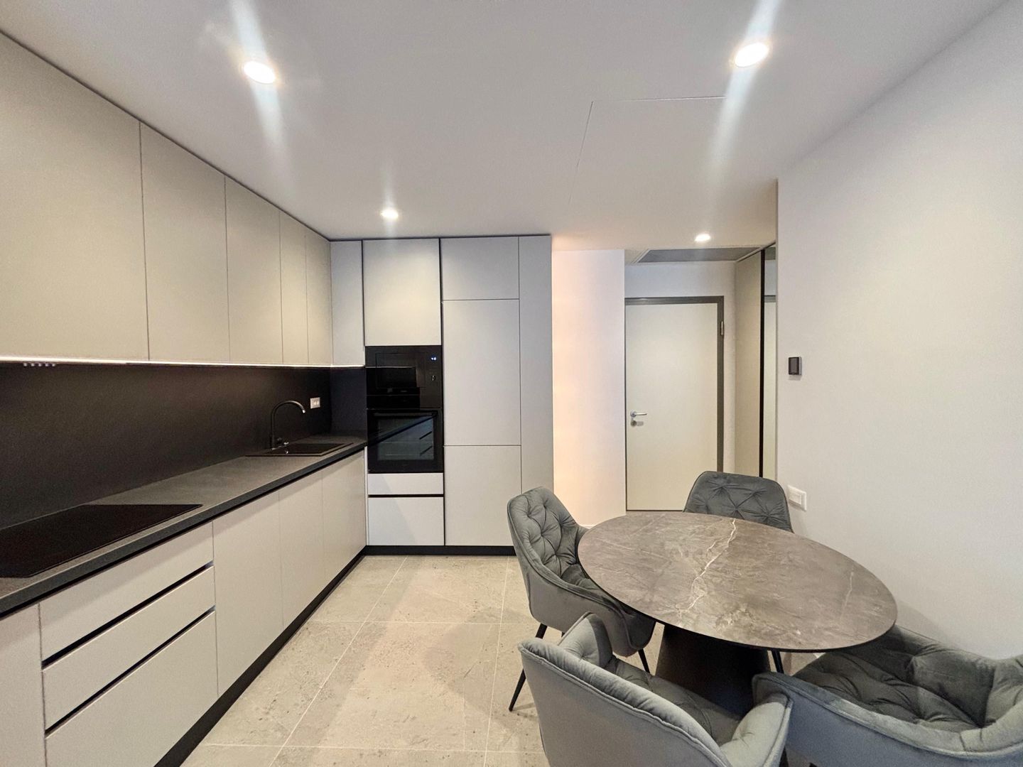 2-room apartment for rent / UPsite - imagine 5