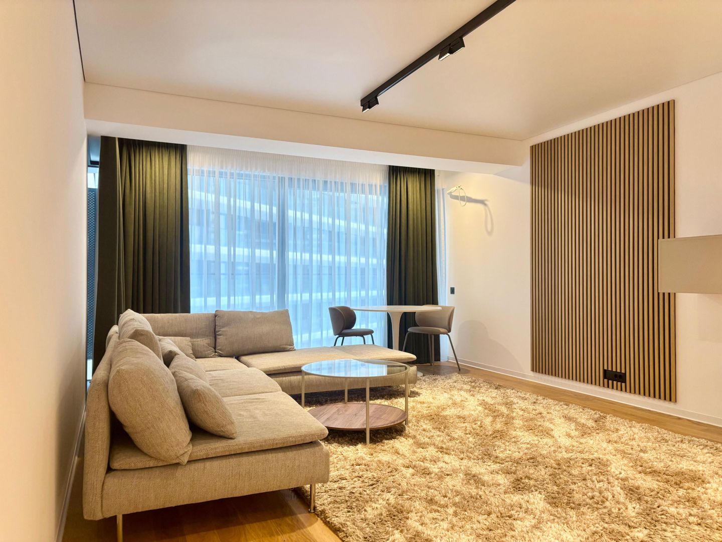 Apartament cu 2 camere de inchiriat | Yacht KID | NOU