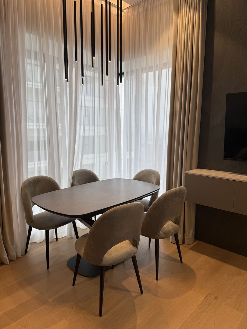 | Apartament 3 camere | De inchiriat | Floreasca | PARCARE INCLUSA | - 8/9