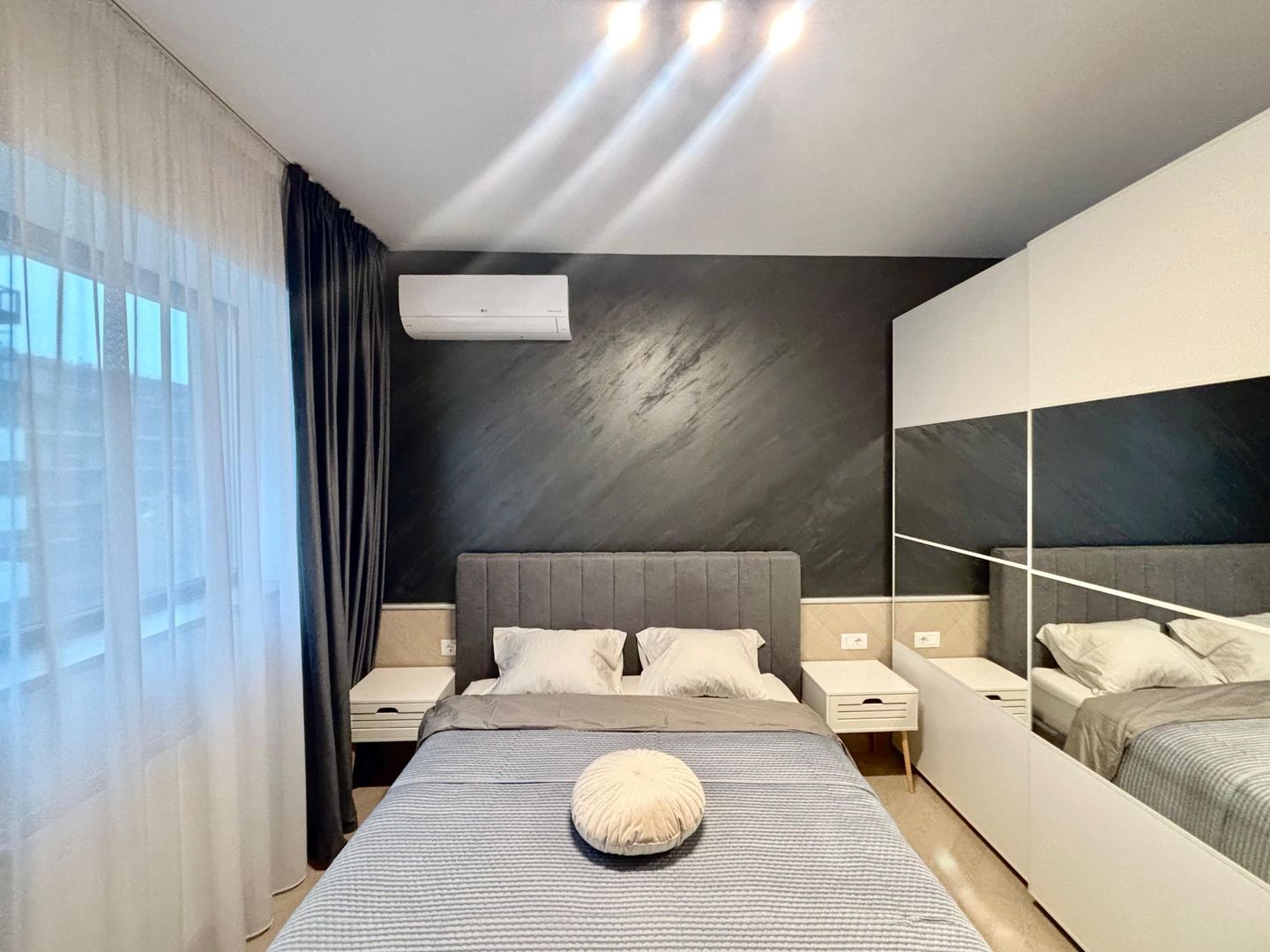 2 Camere de închiriat | Cortina North | Pipera