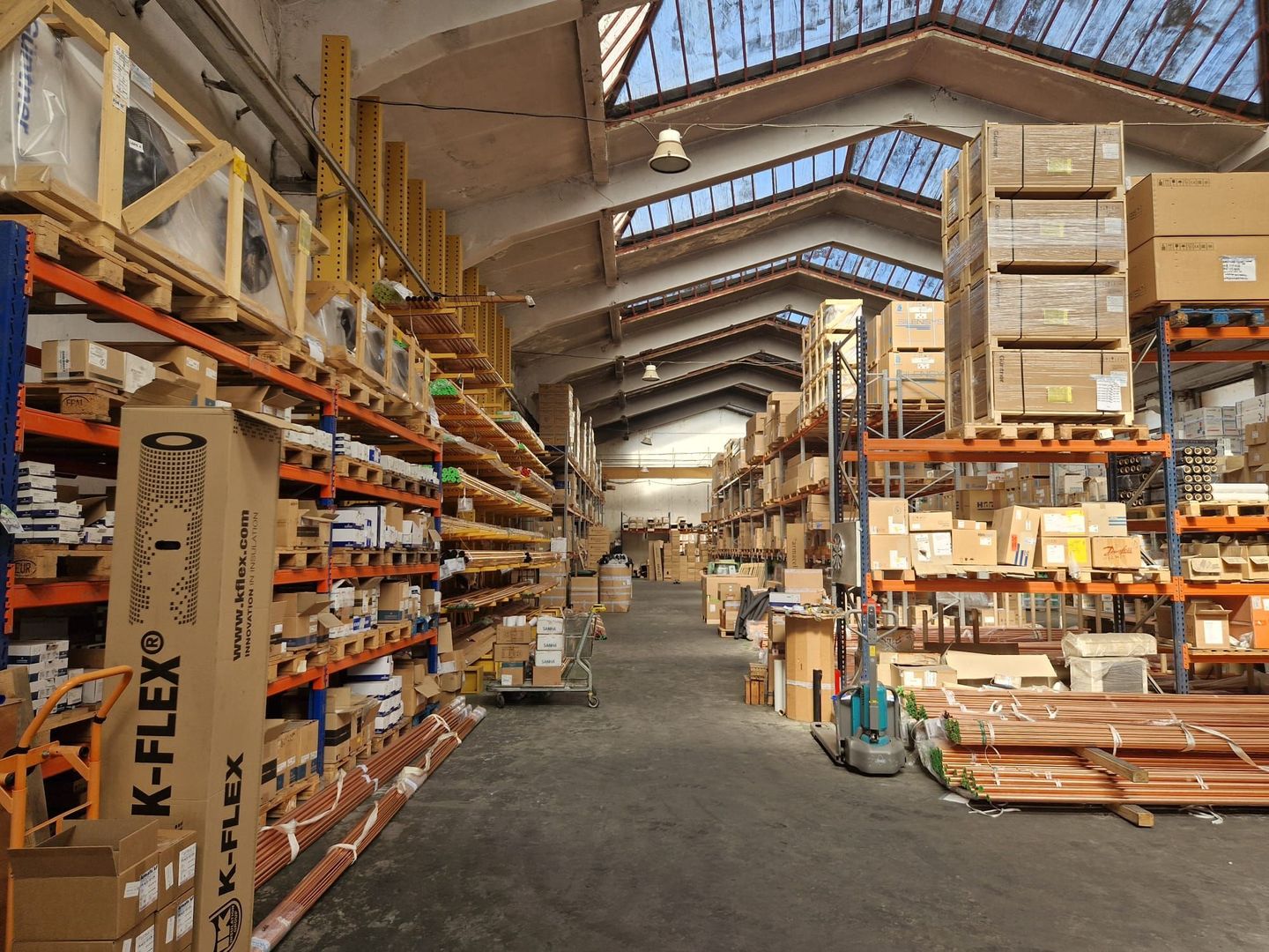 Spațiu Industrial / Depozit de Închiriat – 1.230 m² - 2/4