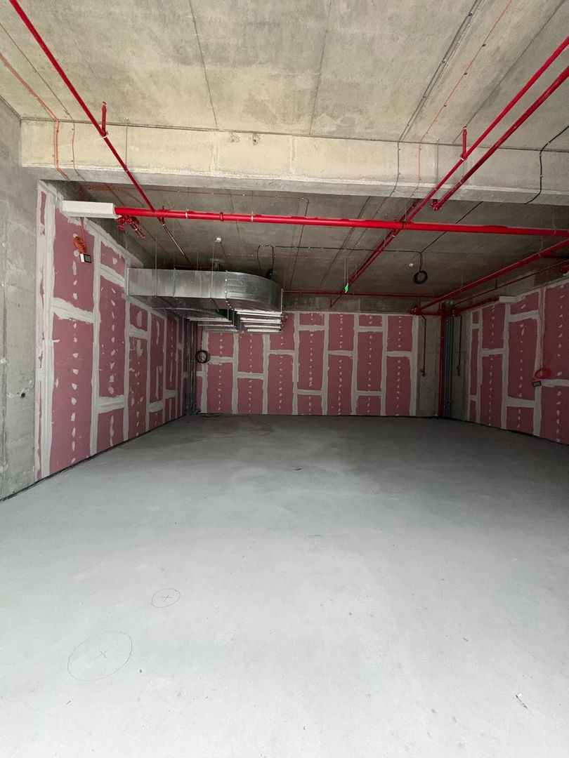 Spațiu comercial de închiriat – Parter - 4/5