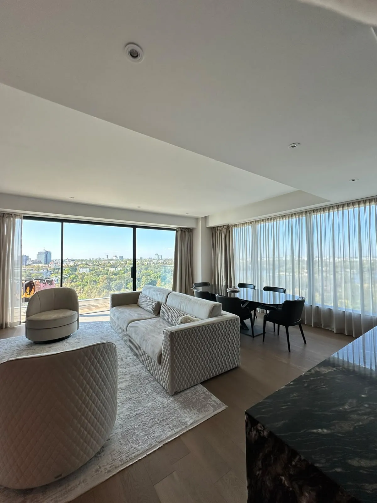 Floreasca – 4-Room Apartment – 10th Floor – Fully Furnished and Equipped