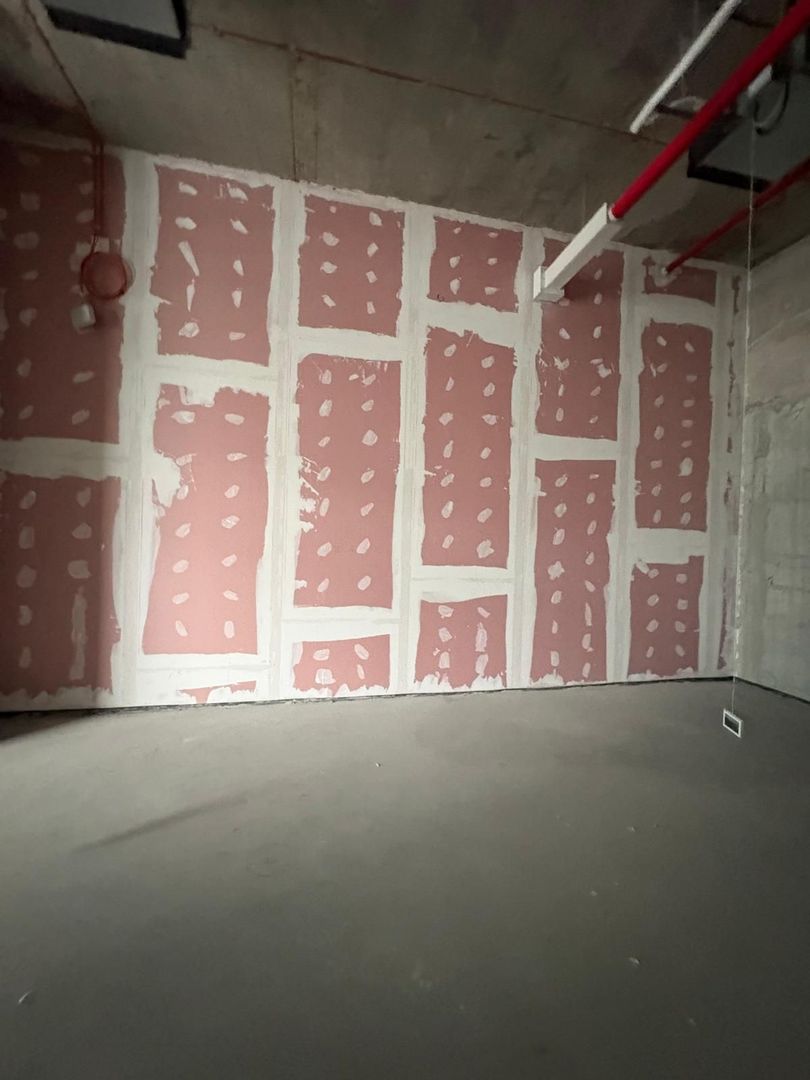 Spațiu comercial de închiriat – Parter - 1/4