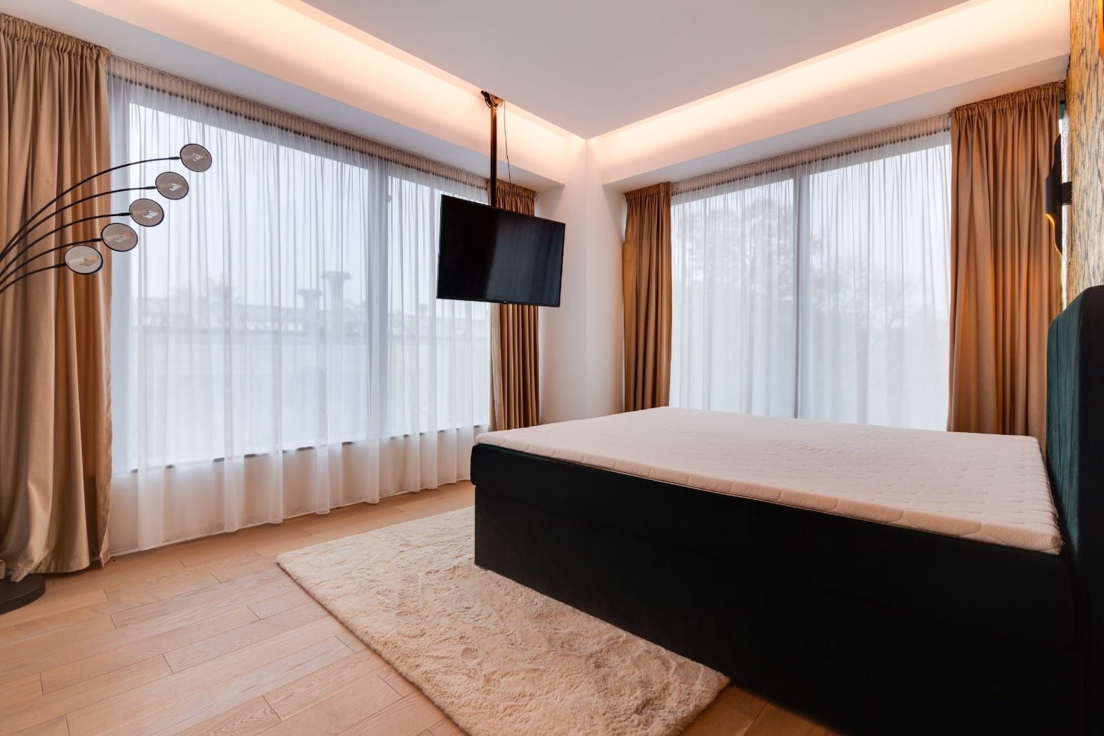 De inchiriat apartament 3 camere cu vedere la parc – One Mircea Eliade - 1/12