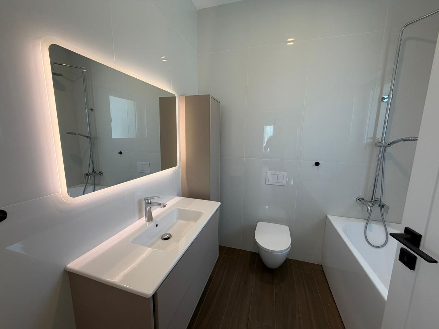 Neapolitan villa | for rent | 4 rooms | Tunari area |