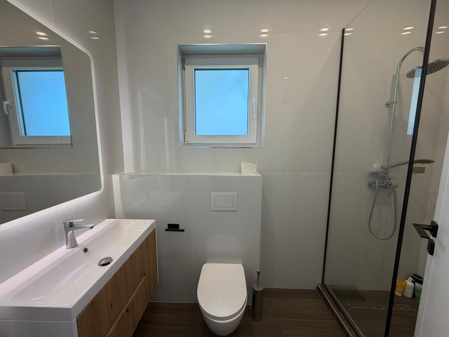 Neapolitan villa | for rent | 4 rooms | Tunari area | - 7