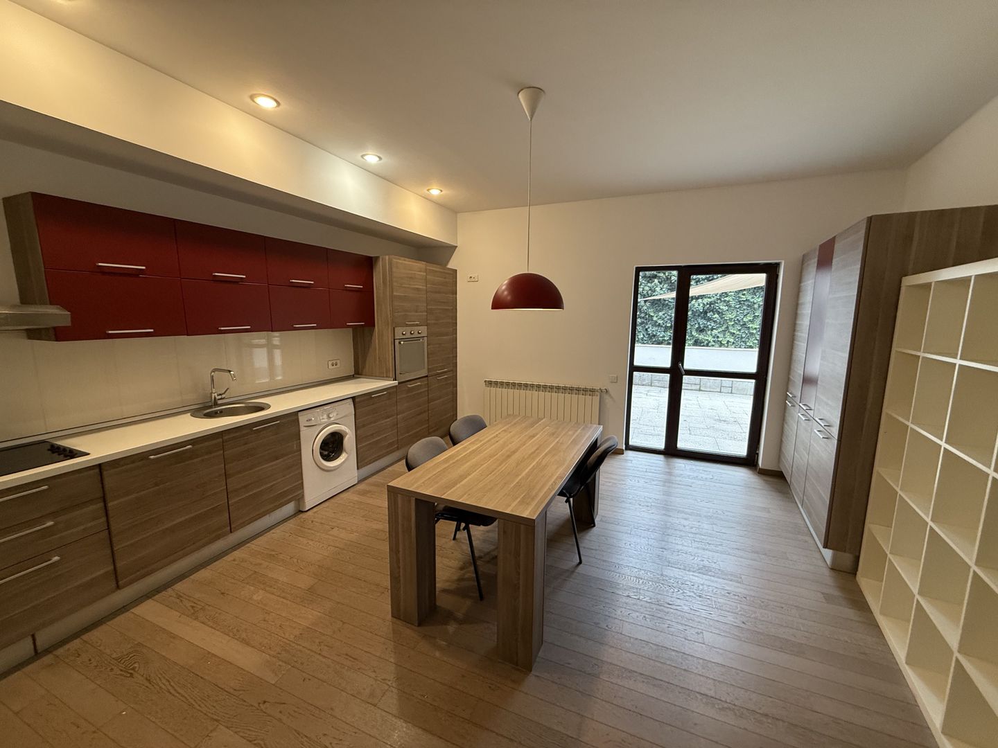 5-room apartment for rent in the Herastrau area