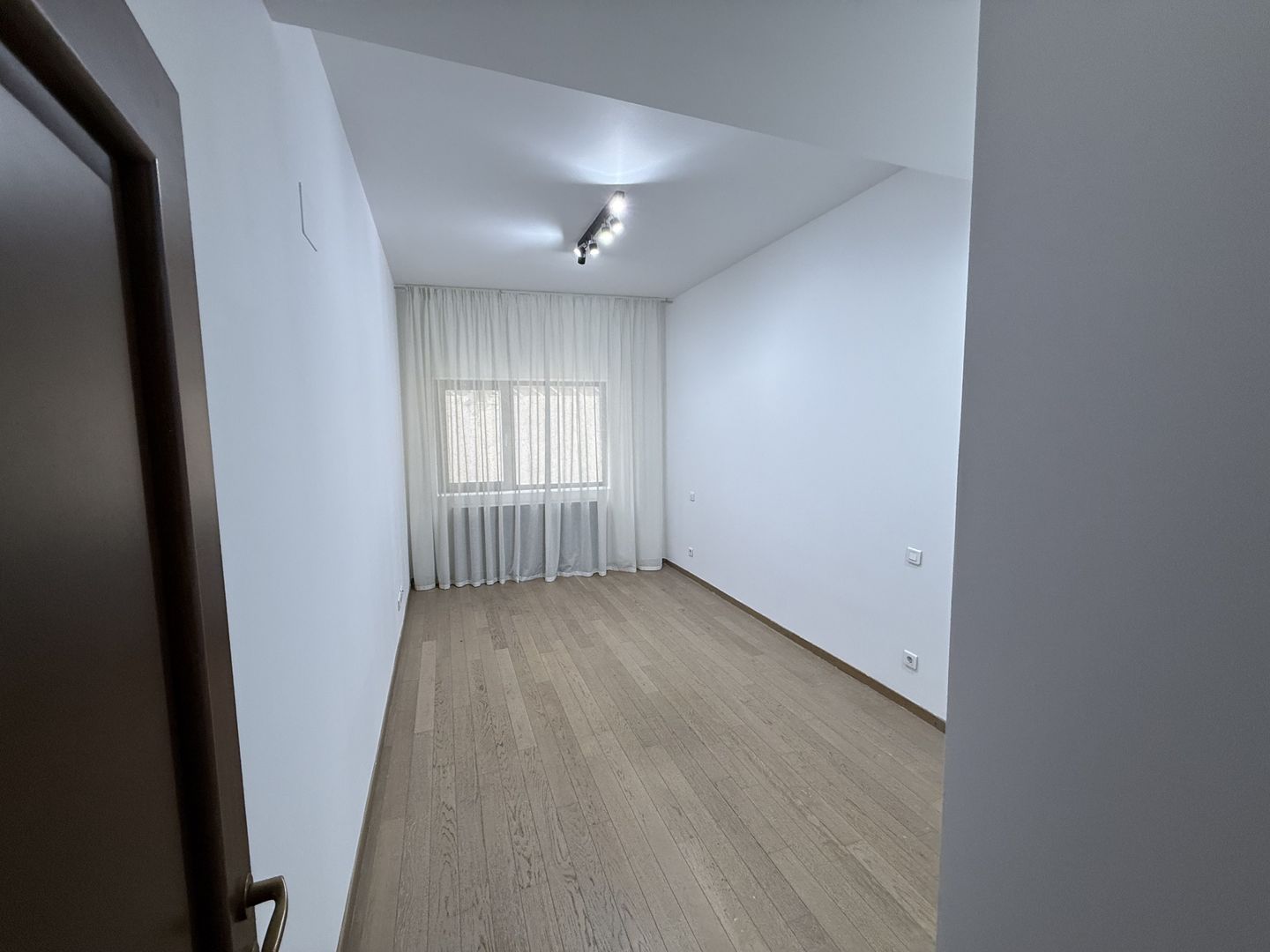 5-room apartment for rent in the Herastrau area - 8