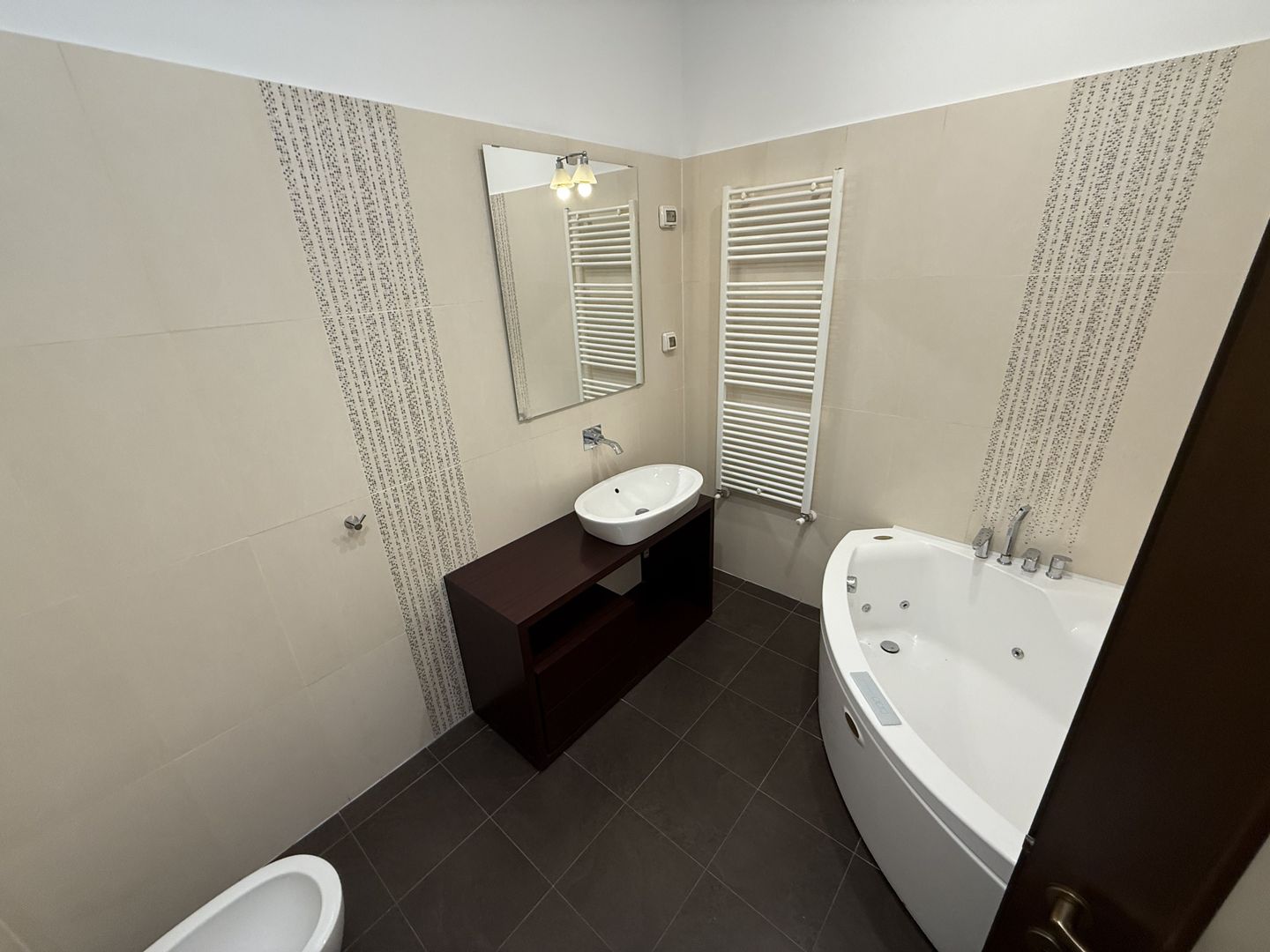 5-room apartment for rent in the Herastrau area - 9